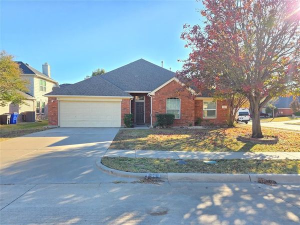 100 Millington Trail, Mansfield, TX 76063