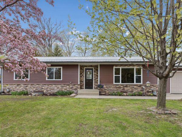 22567 Csah 14, Darwin, MN 55324