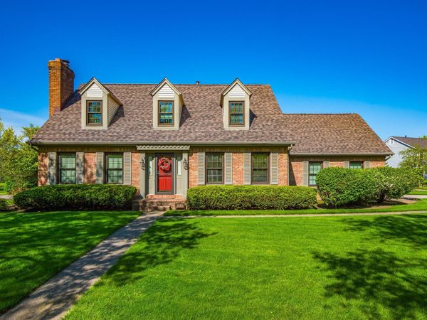 6855 Roundwood Court , Dublin, OH 43016