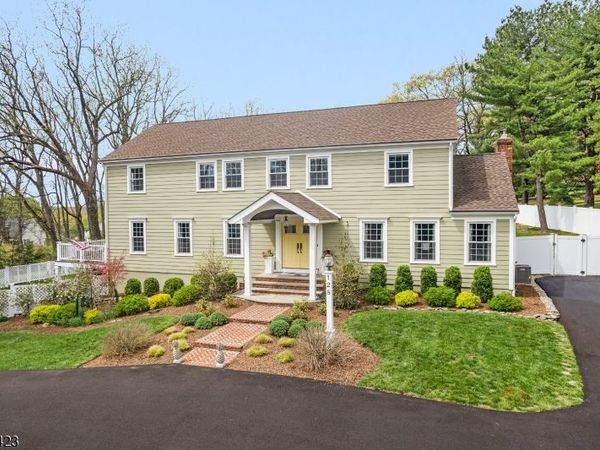 128 Cold Hill Rd, Mendham, NJ 07945
