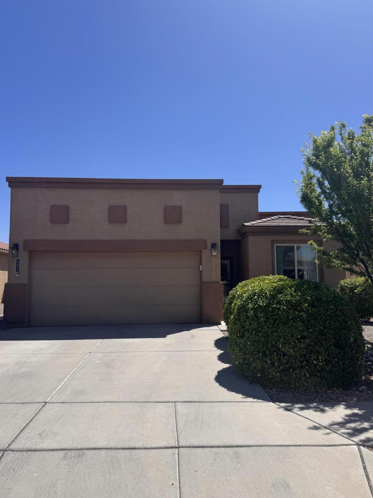 6820 Lava Rock Drive Nw, Albuquerque, NM 87120 Main Photo