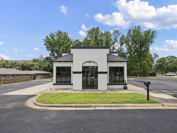 508 E 8th Street, Danville, AR 72833
