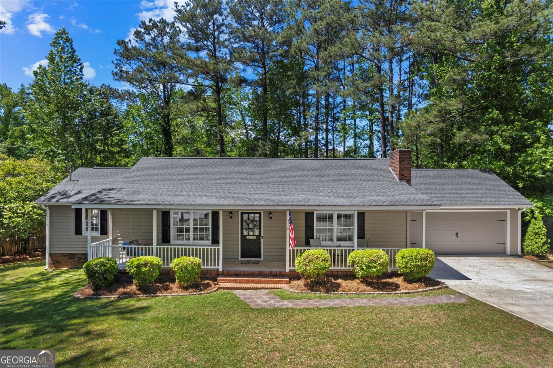 1421 Rainbow Circle, Griffin, GA 30224 Main Photo