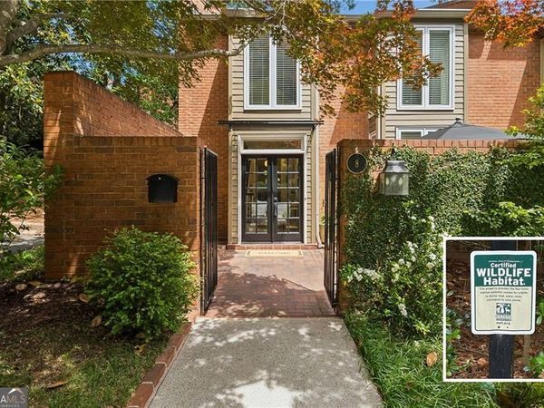 8 Willow Glen NE, Atlanta, GA 30342