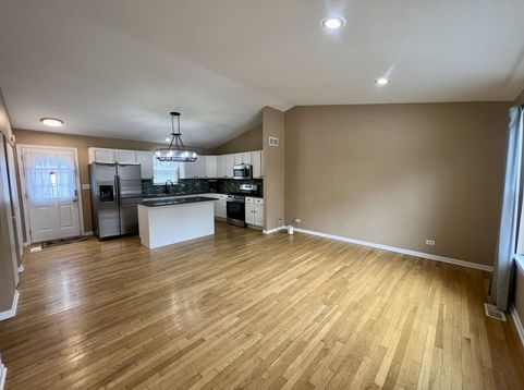Main Photo