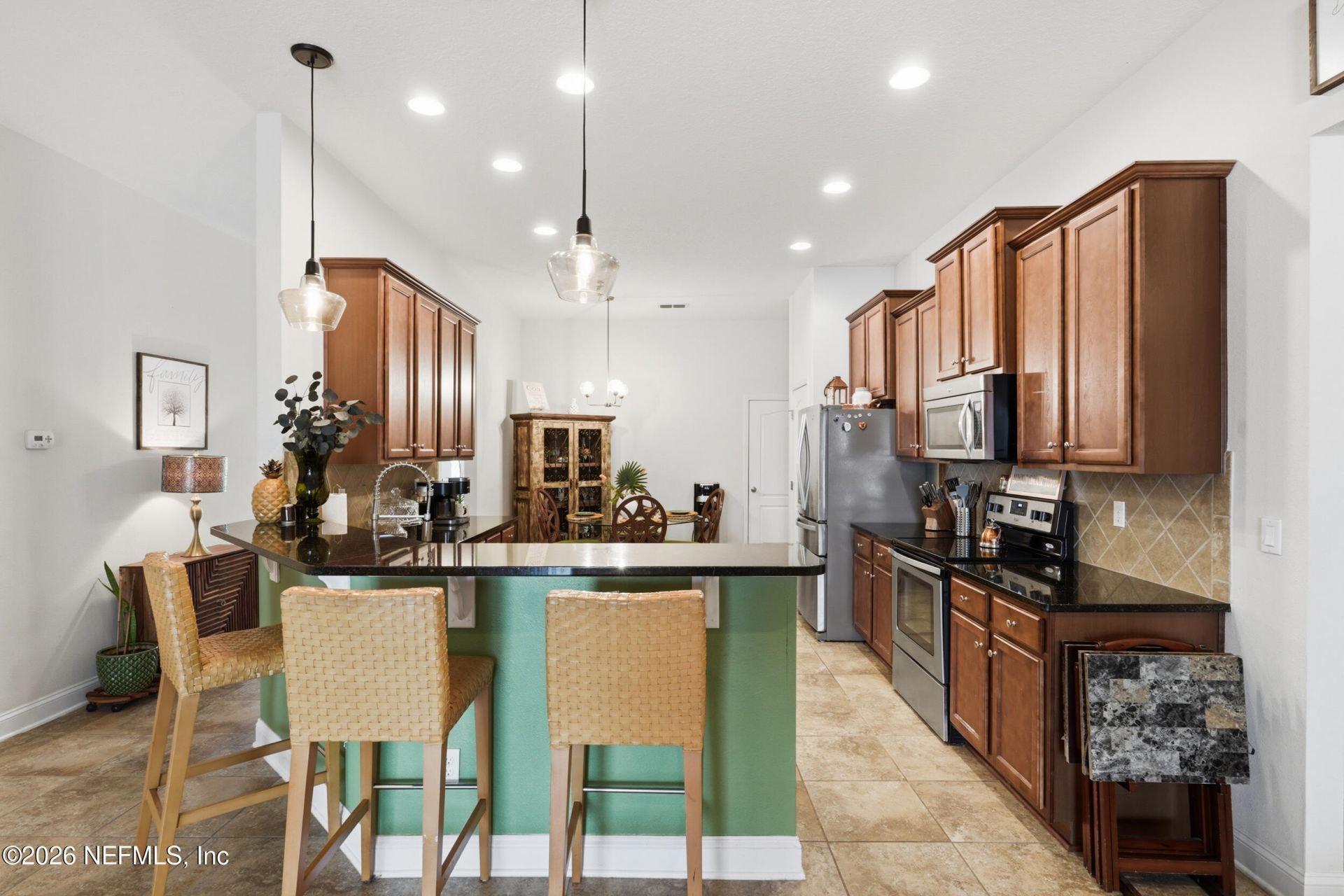 15710 Twin Creek Drive, Jacksonville, FL 32218 Photo