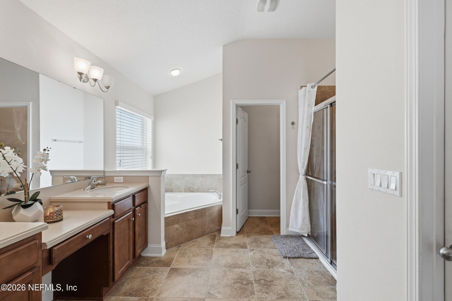 15710 Twin Creek Drive, Jacksonville, FL 32218 Photo