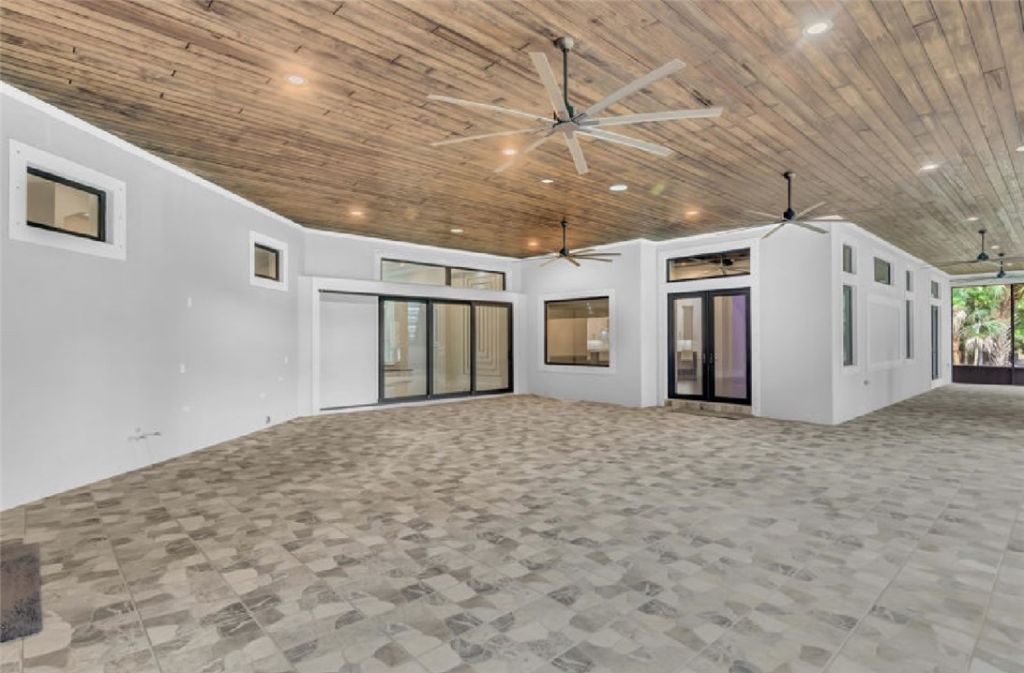 145 24th Avenue, Vero Beach, FL 32962 Photo