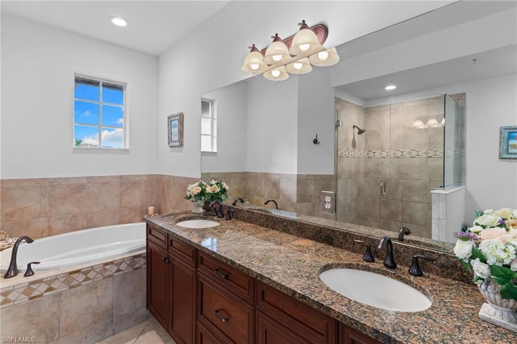 6693 Alden Woods Cir, Unit 202, Naples, FL 34113 Photo