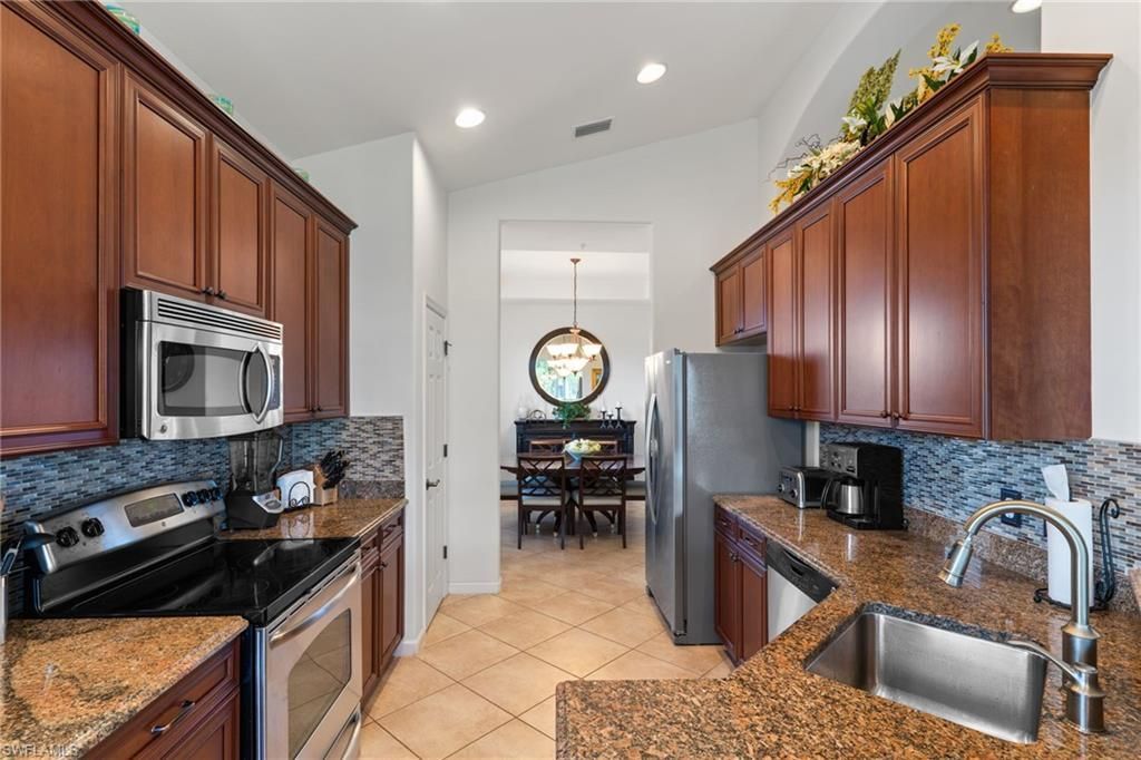 6693 Alden Woods Cir, Unit 202, Naples, FL 34113 Photo
