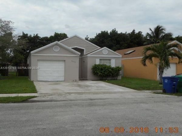 9992 Periwinkle St , Miramar, FL 33025