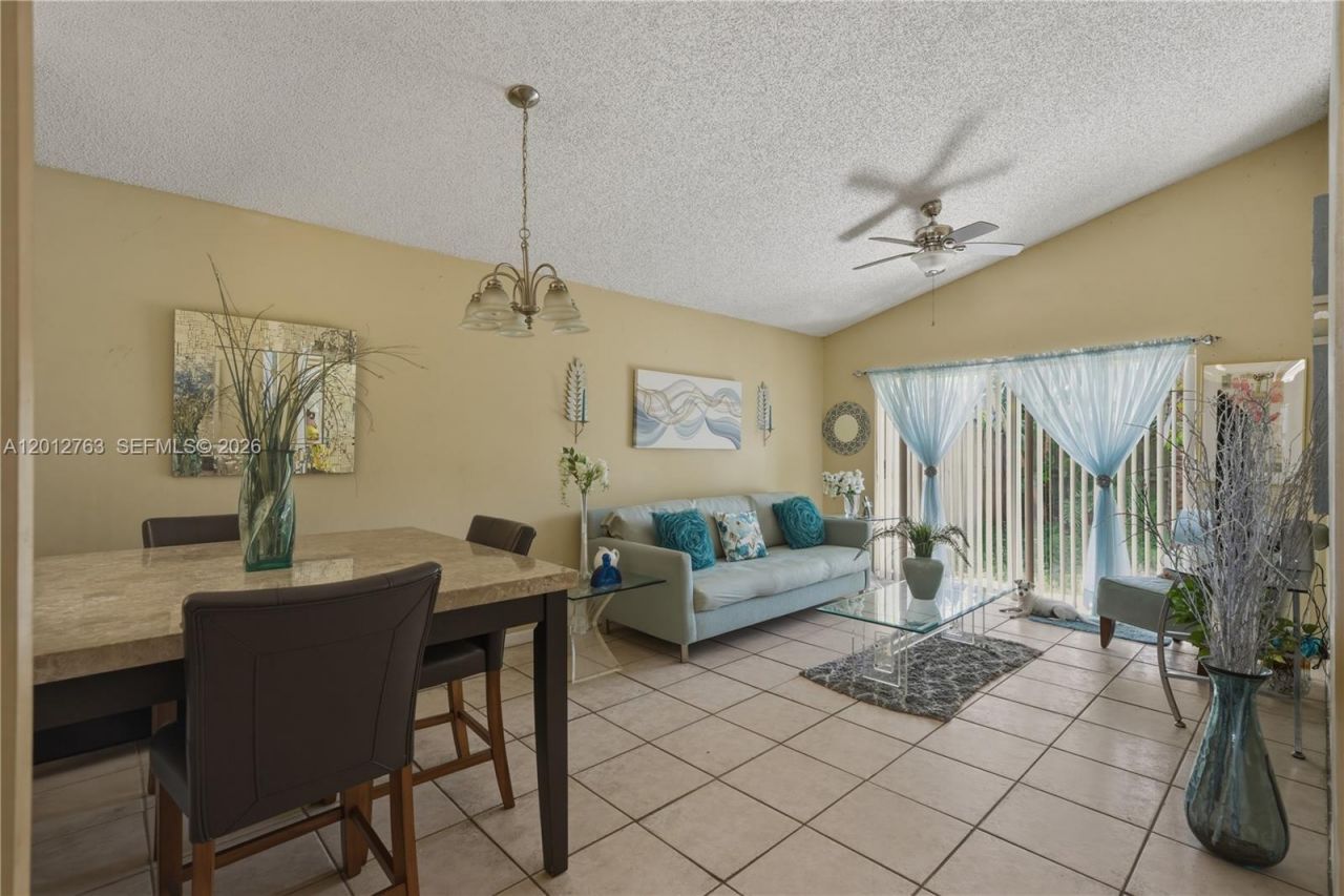 9992 Periwinkle St, Miramar, FL 33025 Photo