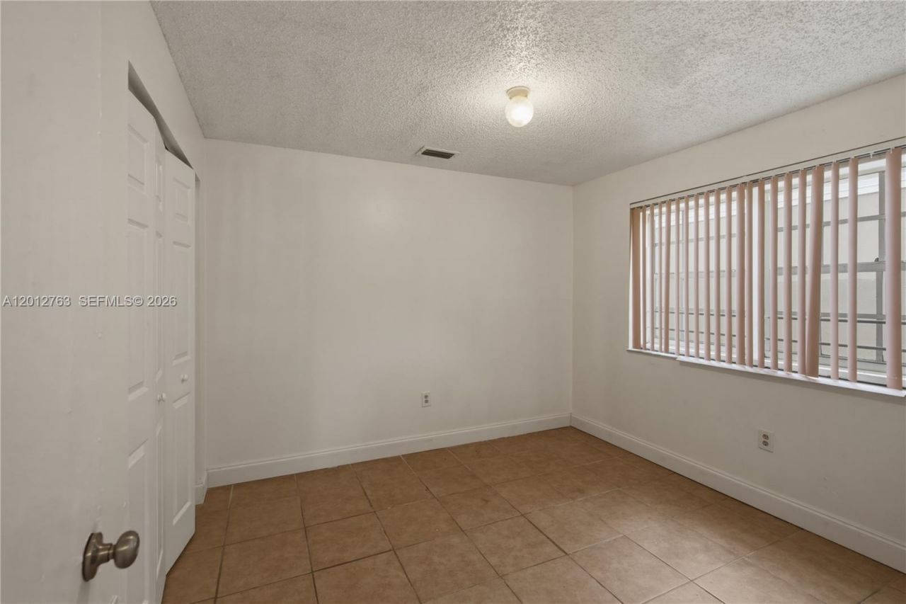 9992 Periwinkle St, Miramar, FL 33025 Photo