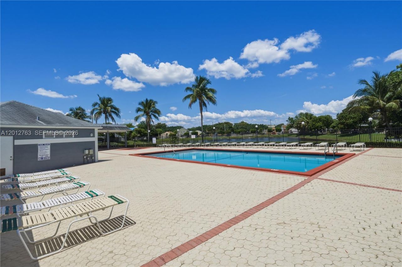 9992 Periwinkle St, Miramar, FL 33025 Photo