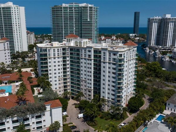 19900 E Country Club Dr, Unit 116, Aventura, FL 33180