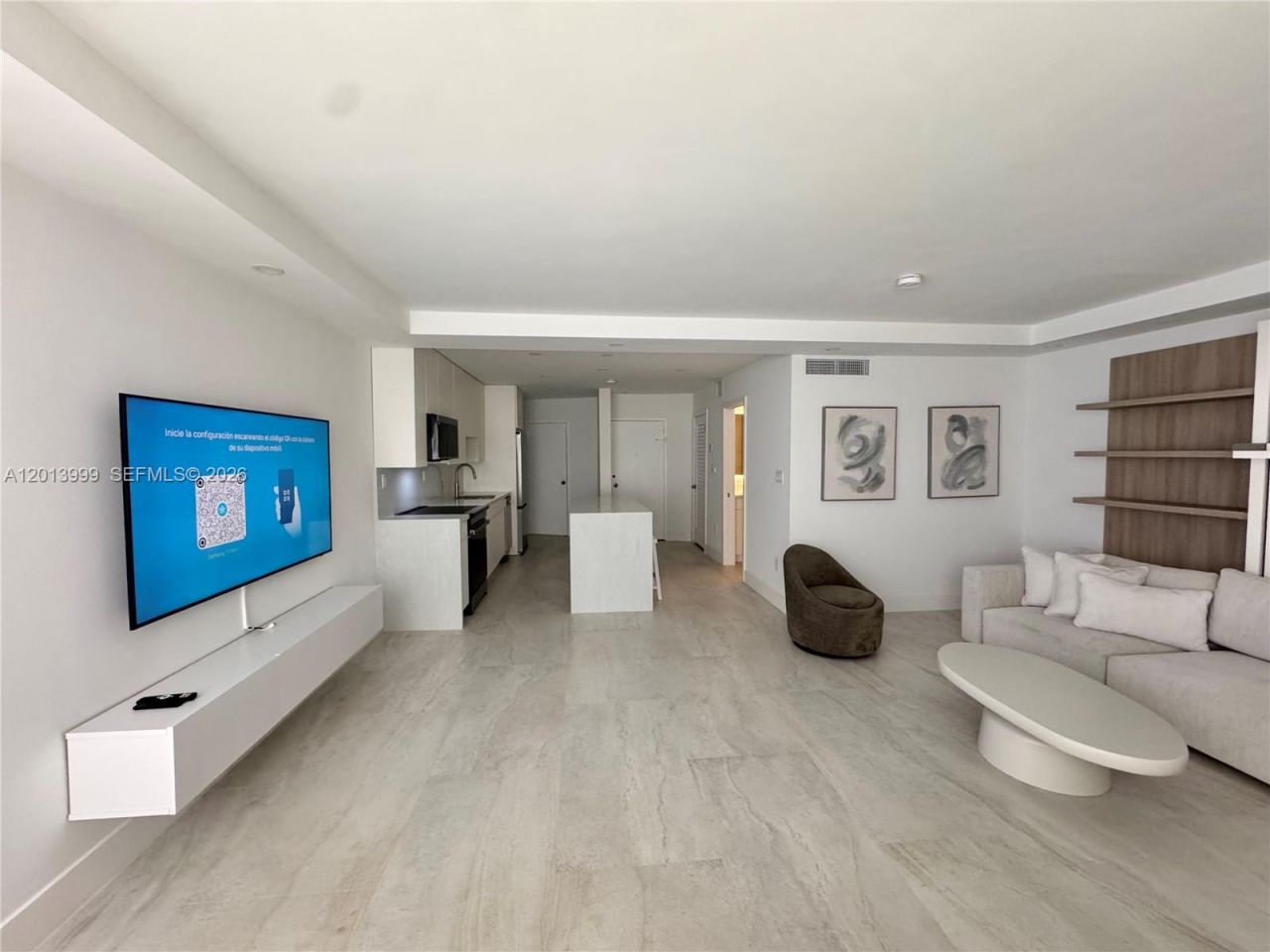 2899 Collins Ave , Unit 1414, Miami Beach, FL 33140 Photo