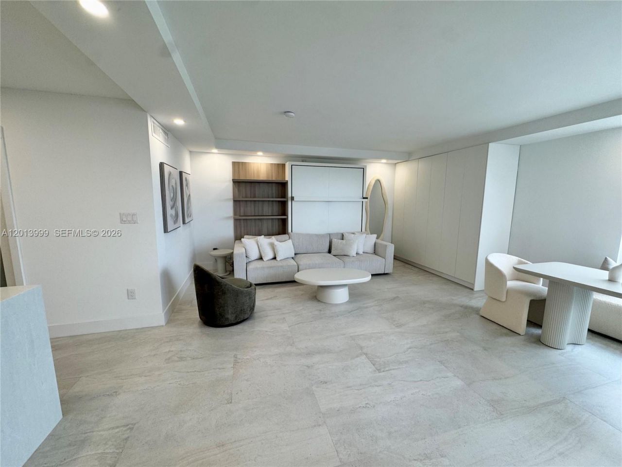 2899 Collins Ave , Unit 1414, Miami Beach, FL 33140 Photo