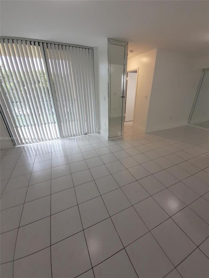 11800 SW 18th St , Unit 314-4, Miami, FL 33175 Photo