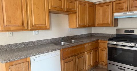 7500 Williwaw Ln, Sacramento, CA 95828 Photo