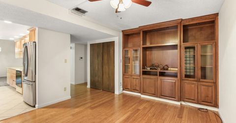 5883 Kahara Ct, Sacramento, CA 95822 Photo