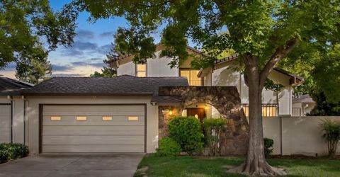 5883 Kahara Ct, Sacramento, CA 95822 Photo