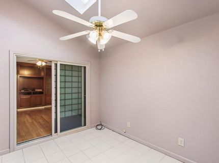 5883 Kahara Ct, Sacramento, CA 95822 Photo