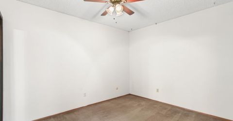 5883 Kahara Ct, Sacramento, CA 95822 Photo