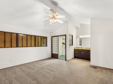 5883 Kahara Ct, Sacramento, CA 95822 Photo