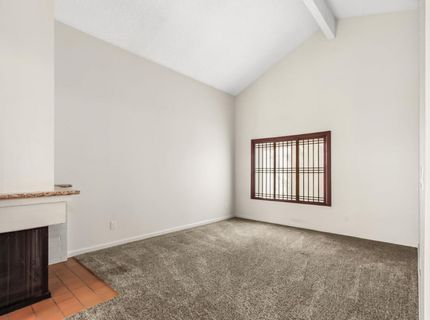 5883 Kahara Ct, Sacramento, CA 95822 Photo