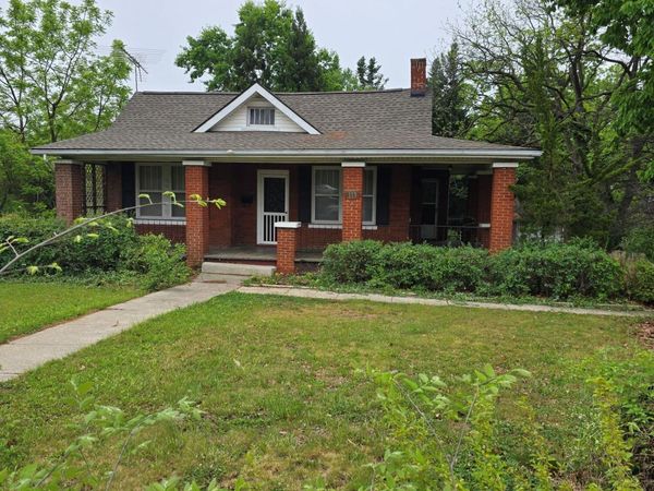 113 Princeton CIR NE, Roanoke, VA 24012