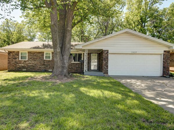 2459 S Clay Avenue , Springfield, MO 65807