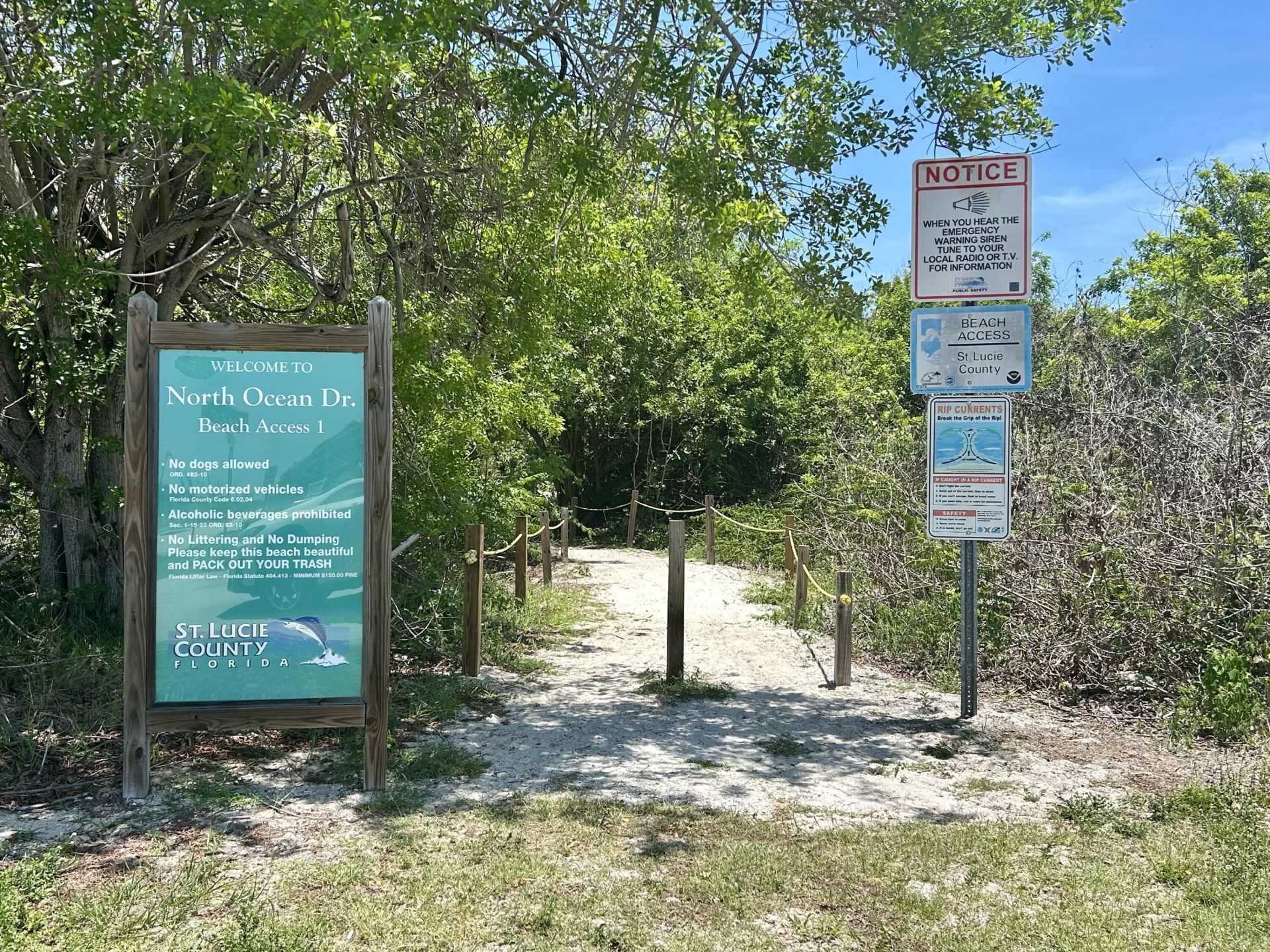 2505 Tamarind Drive, Fort Pierce, FL 34949 Photo
