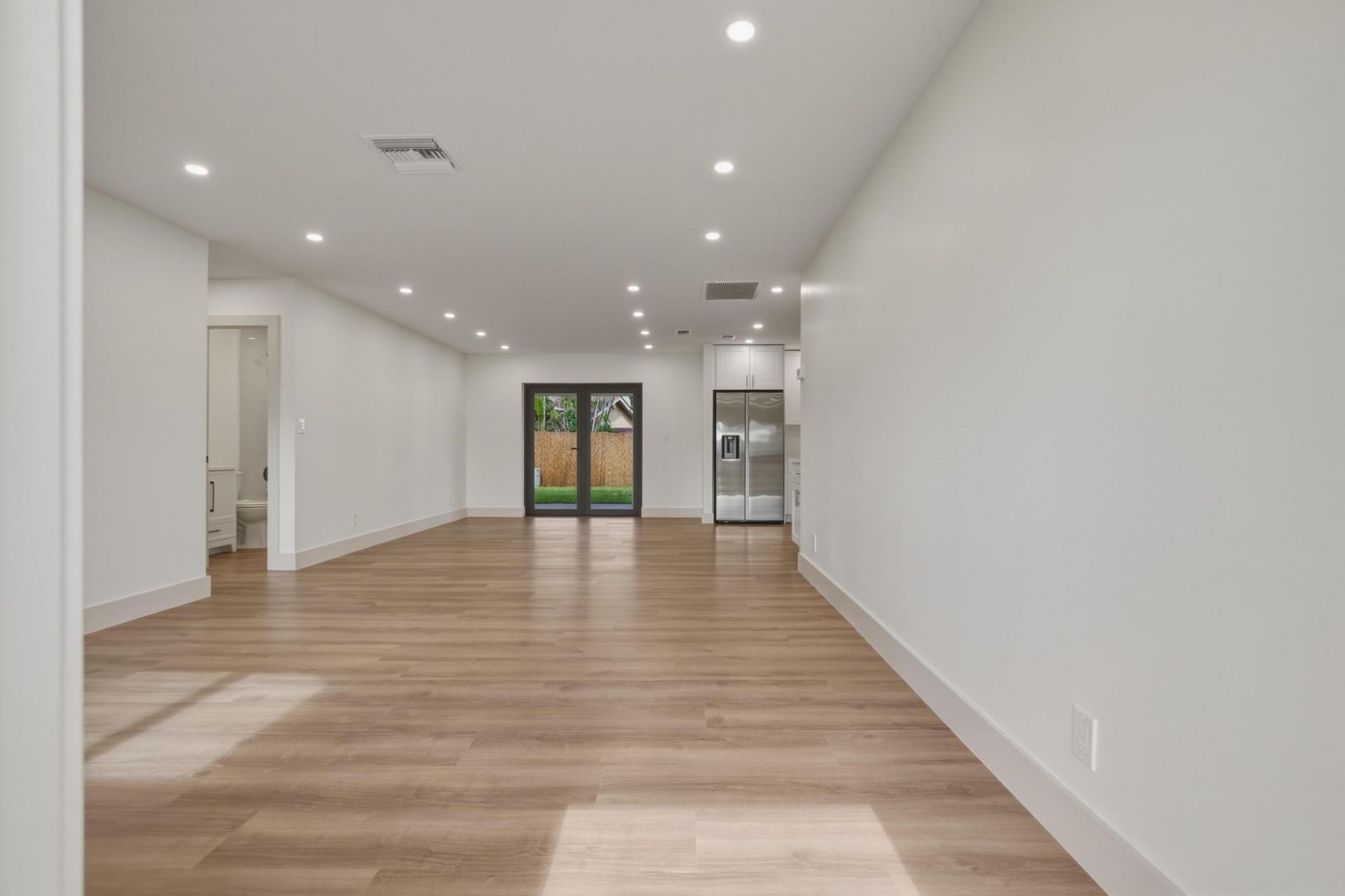 6711 NW 28th Terrace, Fort Lauderdale, FL 33309 Photo