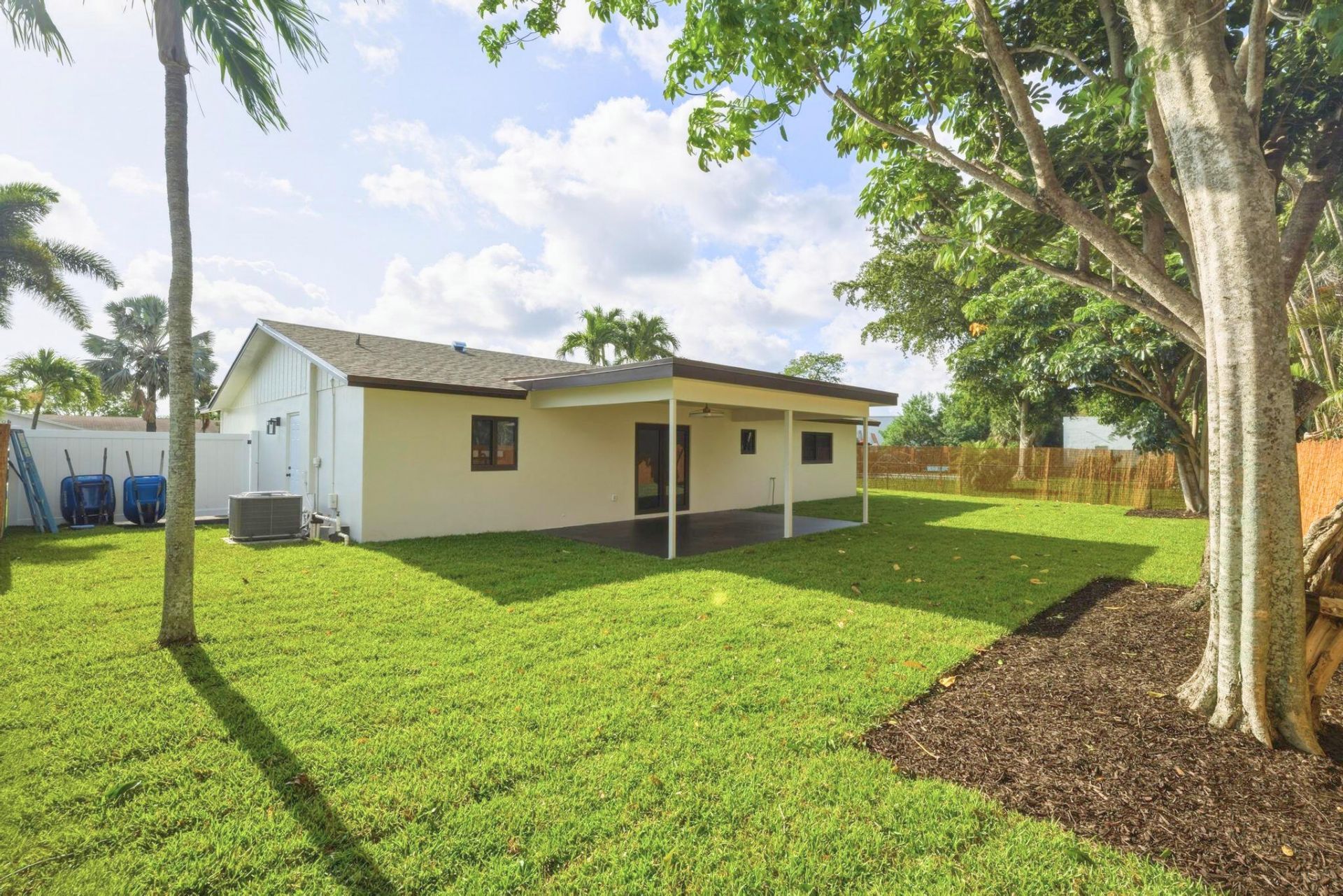 6711 NW 28th Terrace, Fort Lauderdale, FL 33309 Photo
