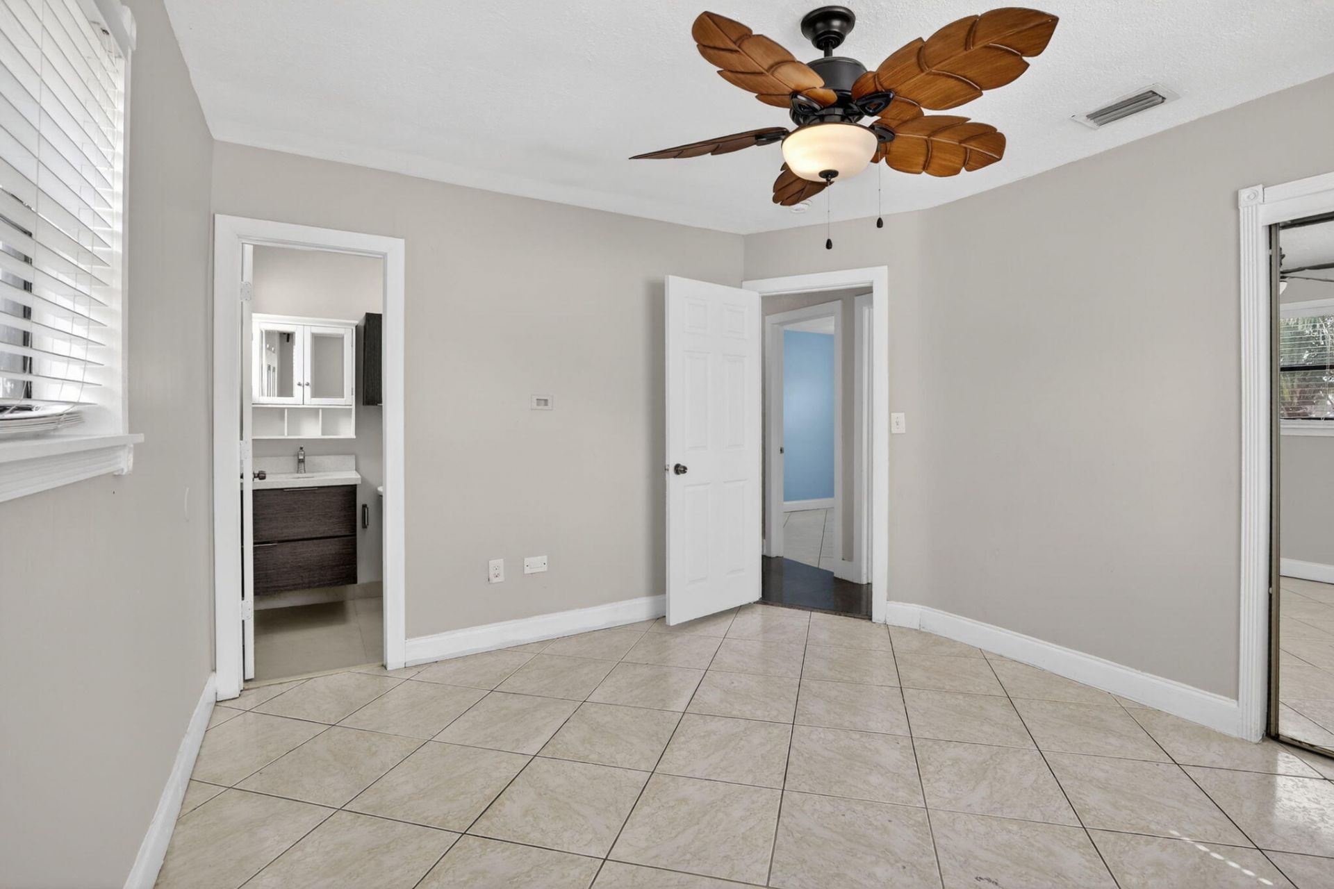 4764 SW 12th Street, Fort Lauderdale, FL 33317 Photo