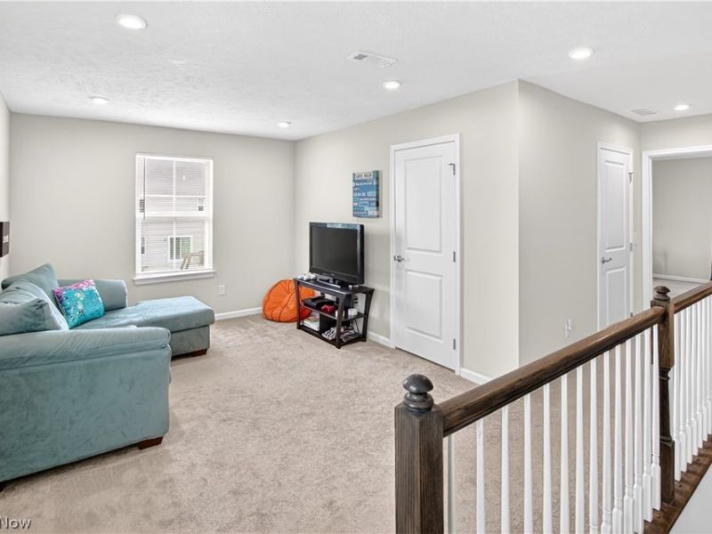 36283 Lands End Drive , North Ridgeville, OH 44039 Photo 17