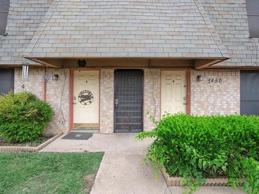 7450 Ruby Place, Unit E, Fort Worth, TX 76116