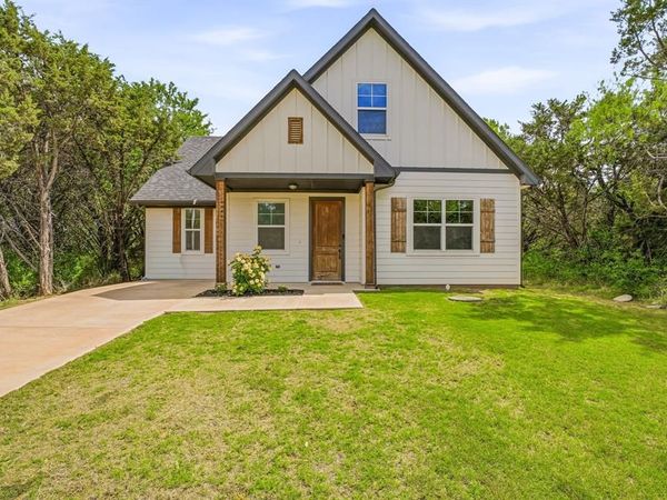 5721 San Jacinto Drive, Granbury, TX 76048