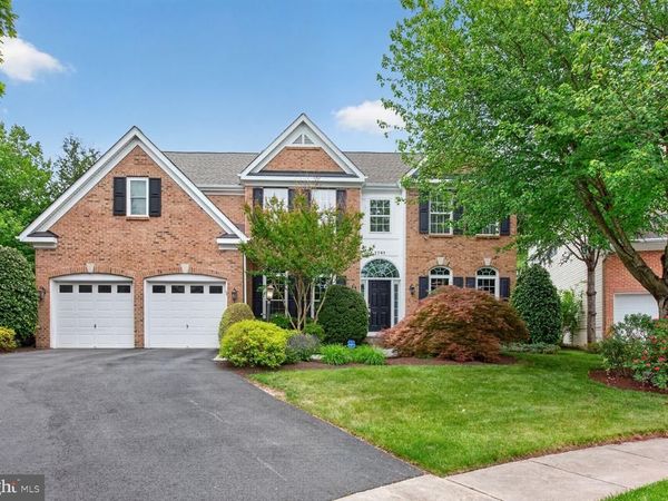 2795 MIDDLETON FARM COURT, HERNDON, VA 20171