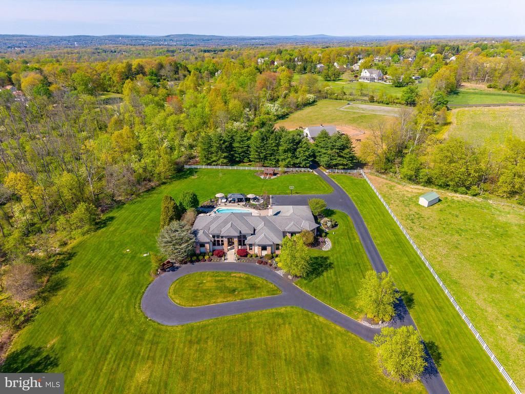 127 FAIRHILL SCHOOL ROAD, HILLTOWN, PA 18927