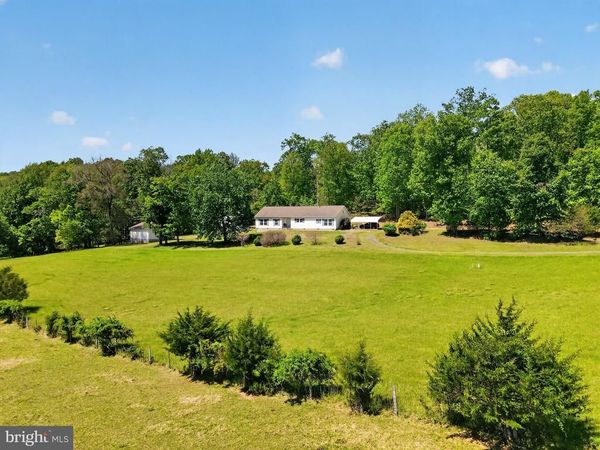 178 LIZZIE MILLS ROAD , CASTLETON, VA 22716