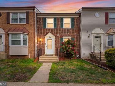 14492 FOUR CHIMNEY DRIVE, CENTREVILLE, VA 20120