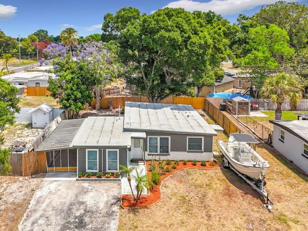9369 83RD STREET N, SEMINOLE, FL 33777