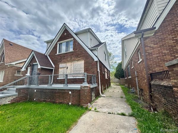 12538 Promenade Street , Detroit, MI 48213