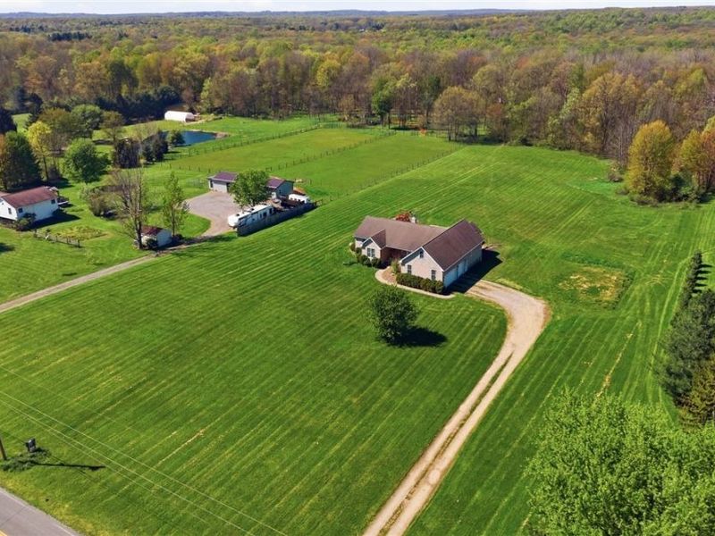 5859 Winchell Road, Hiram, OH 44234 Photo 2