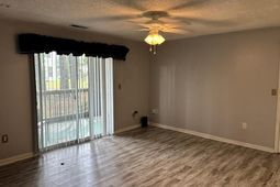 320-b Myrtle Greens Dr. photo 4