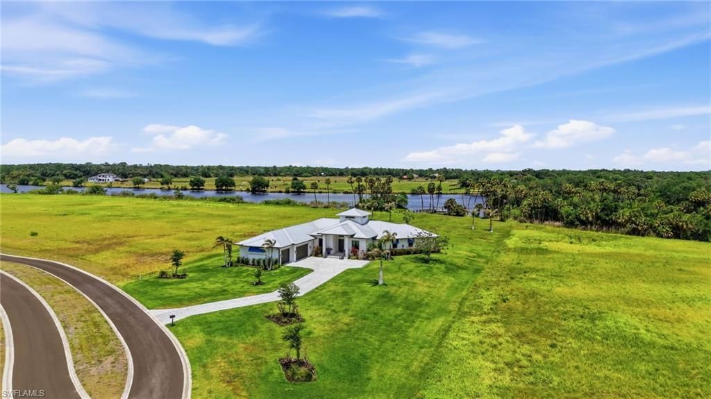 22833 Yellow Button Ln, Alva, FL 33920 Photo