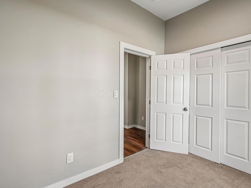 824 W Columbus Avenue , Bellefontaine, OH 43311 Photo 23