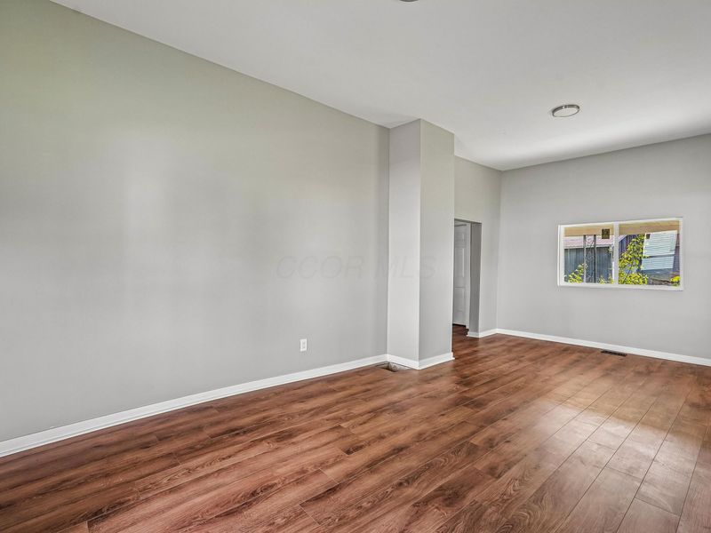 824 W Columbus Avenue , Bellefontaine, OH 43311 Photo 6