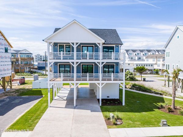 739 Duneridge Court, Surf City, NC 28445